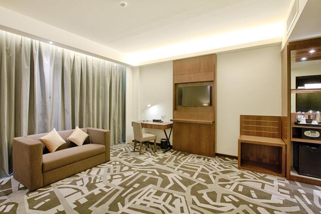 Wp Hotel Kuala Lumpur Exterior foto